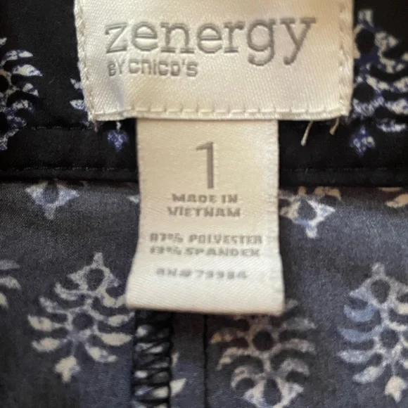 Zenergy Ikat Print Adjustable Capris Size M - Picture 4 of 4